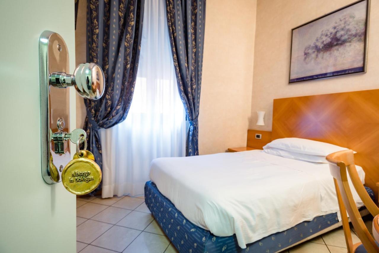 Hotel Centrale Bologna Esterno foto