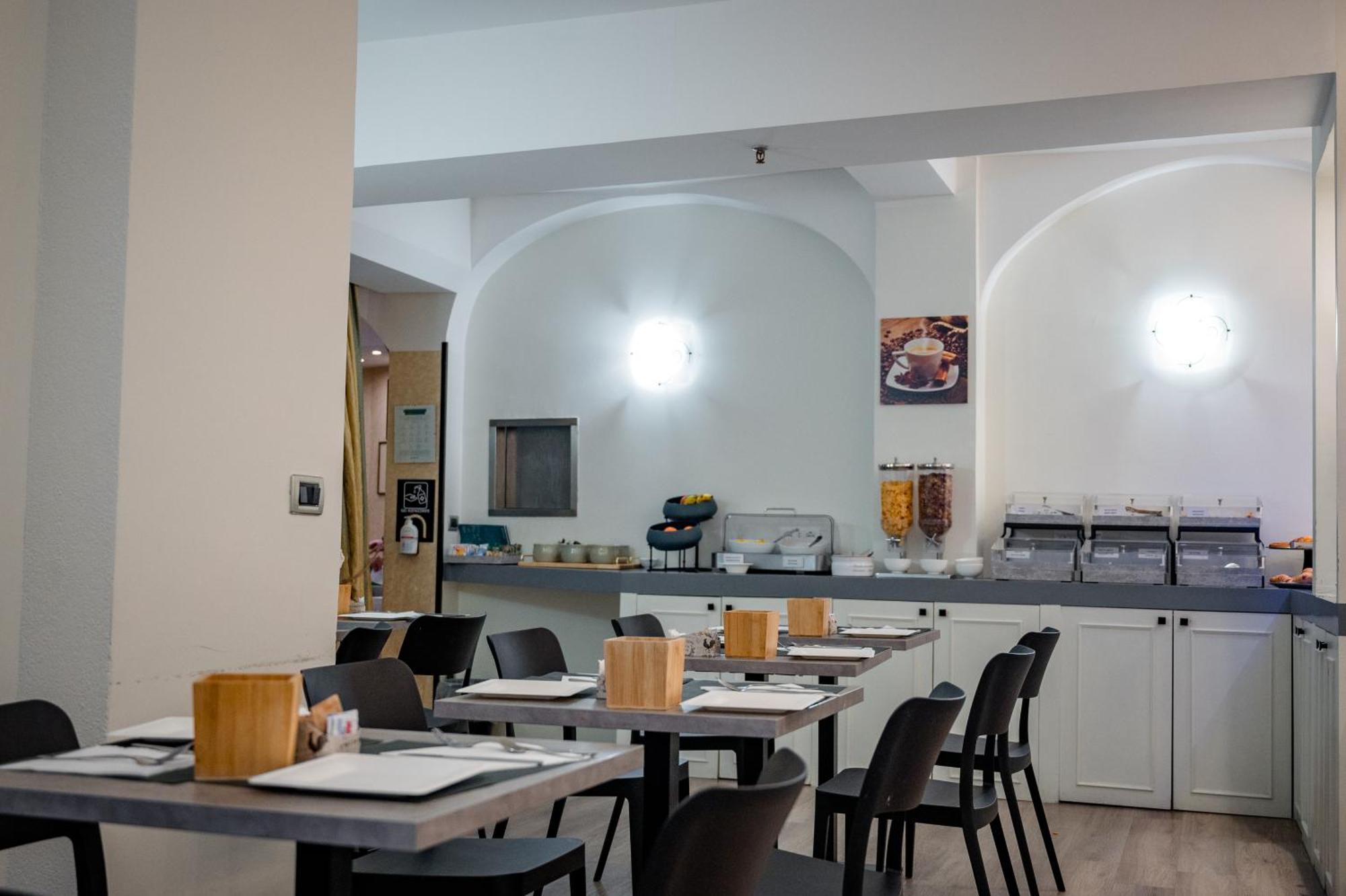 Hotel Centrale Bologna Esterno foto