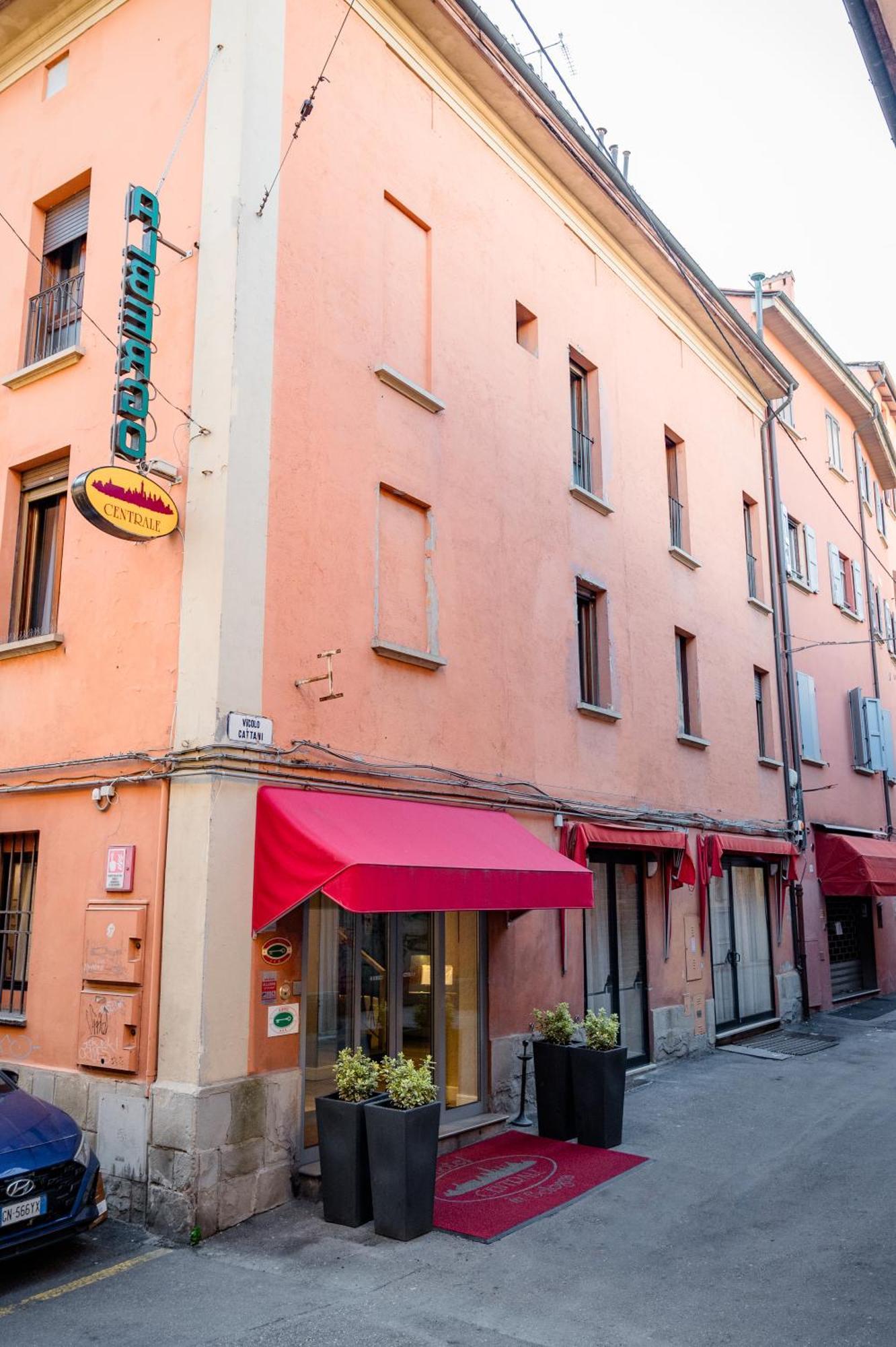 Hotel Centrale Bologna Esterno foto