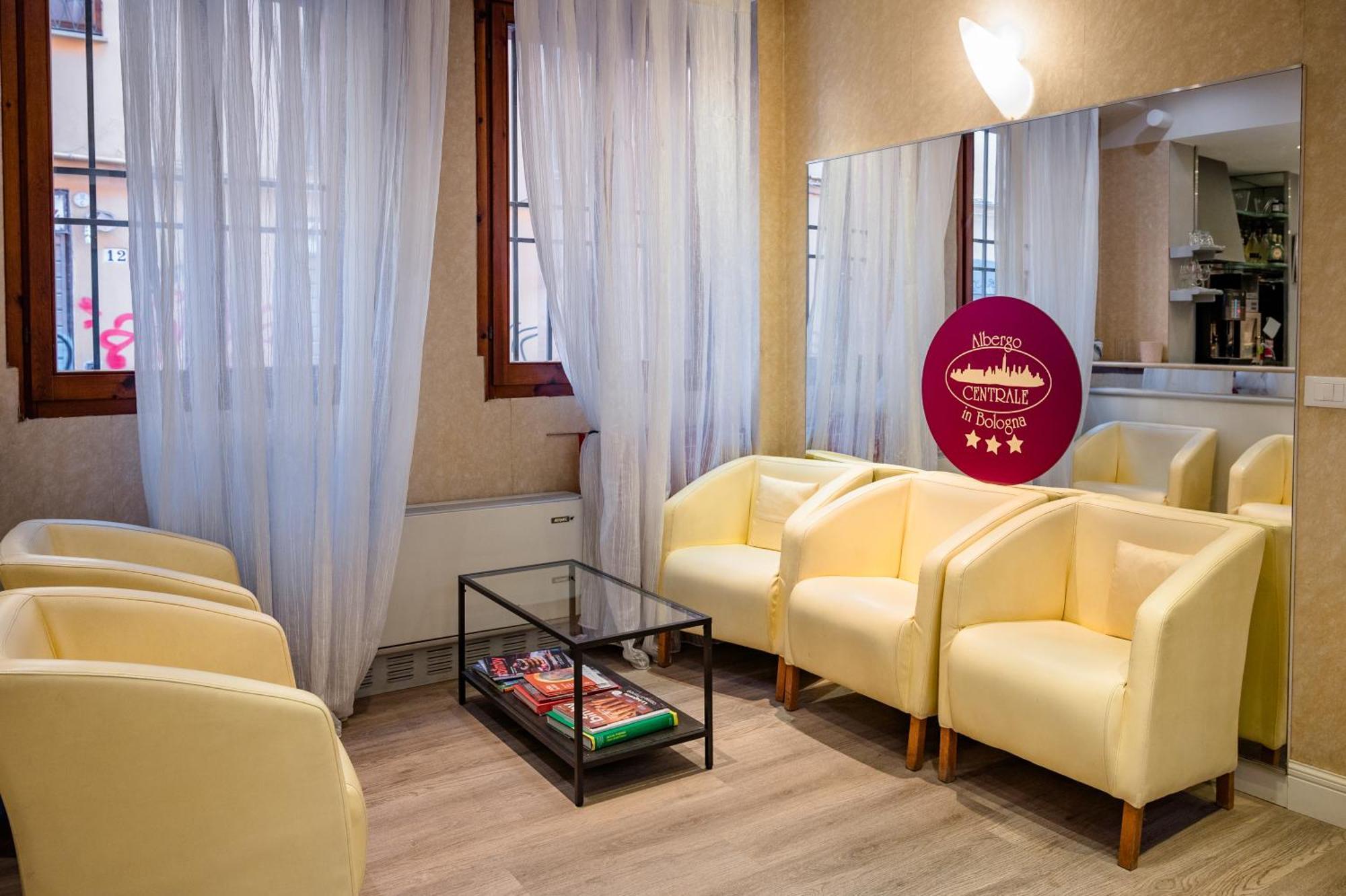 Hotel Centrale Bologna Esterno foto